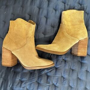 Steve Madden Tan Ankle Booties